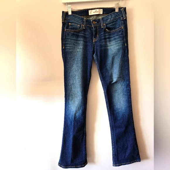 HOLLISTER Dark Was Bootcut Blue Jeans. Size 26/ 31 - Picture 1 of 14